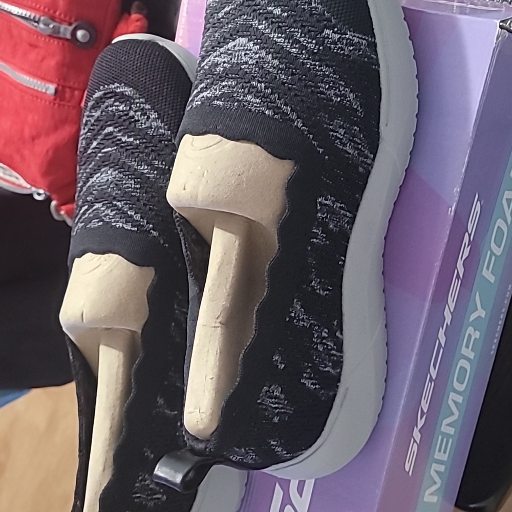 Skechers memory foam